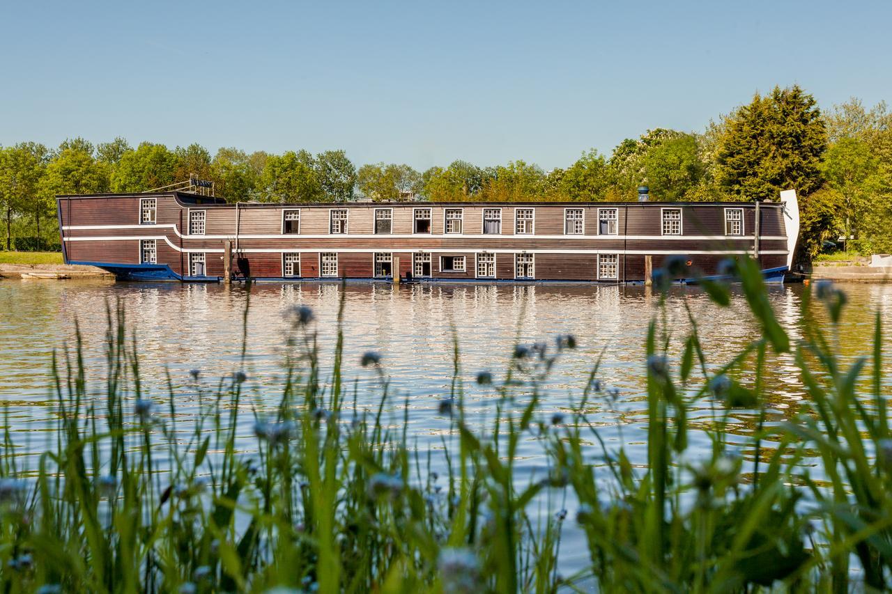 Boat Hotel De Barge Μπριζ Εξωτερικό φωτογραφία